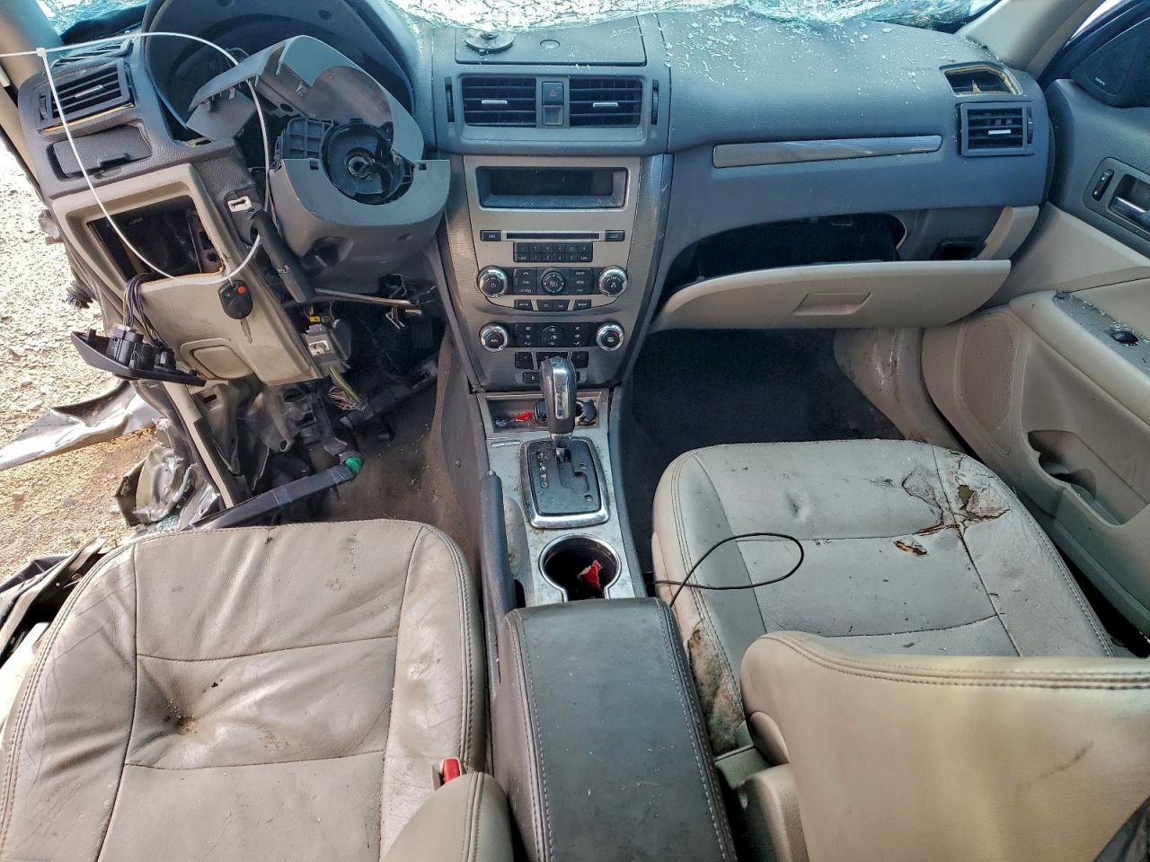 Ford Fusion Sel Image 8