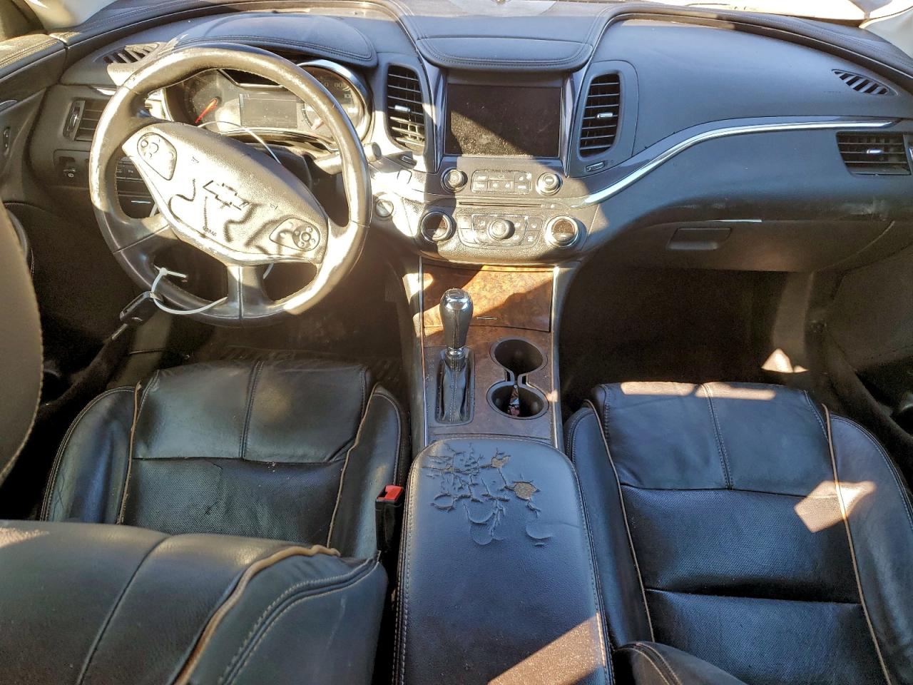 Chevrolet Impala Ltz Image 11