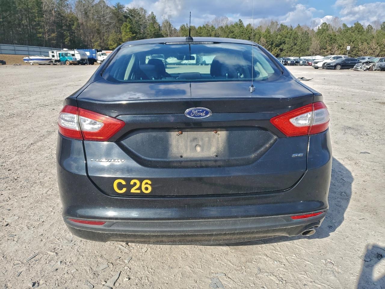 Ford Fusion Se Image 7