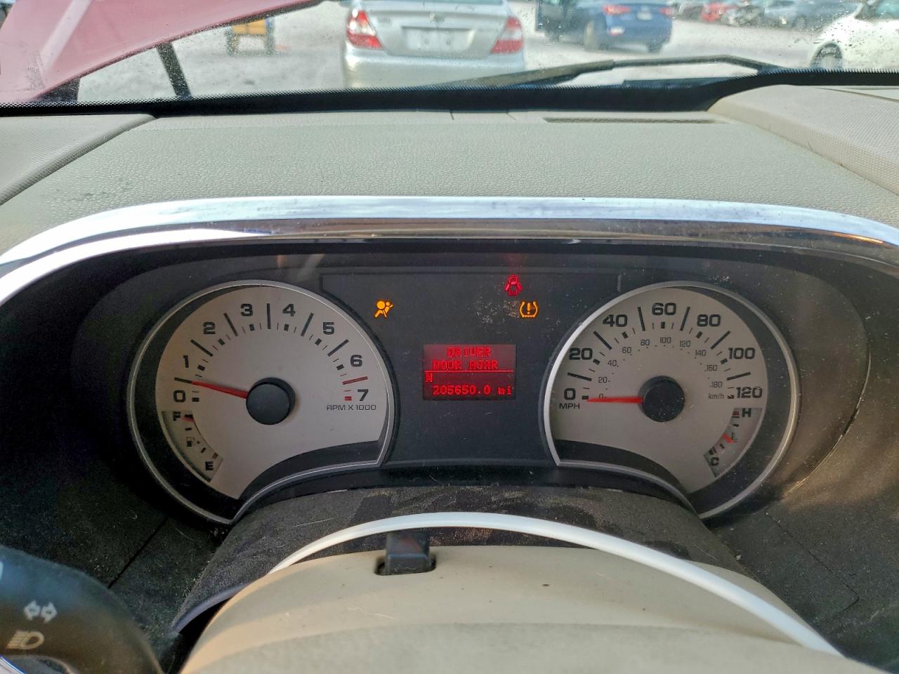 Ford Explorer Eddie Bauer Image 5