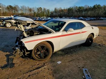  Salvage Dodge Challenger