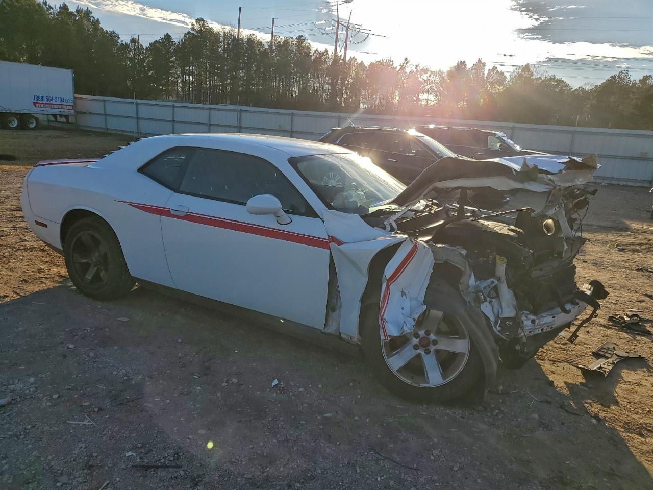 Dodge Challenger Sxt Image 13