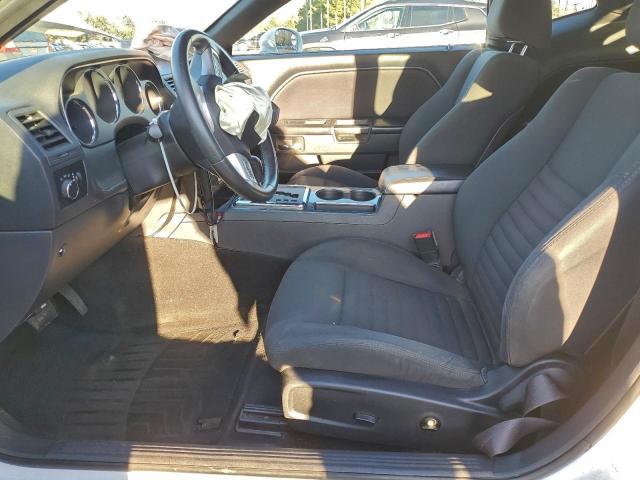 Dodge Challenger Sxt Image 3