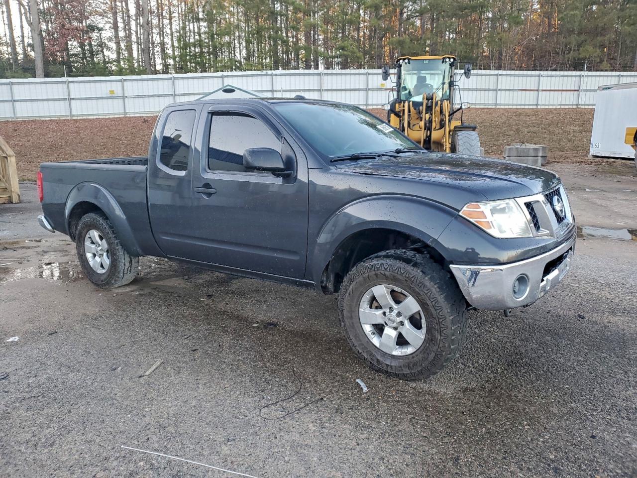 Nissan Frontier Sv Image 6