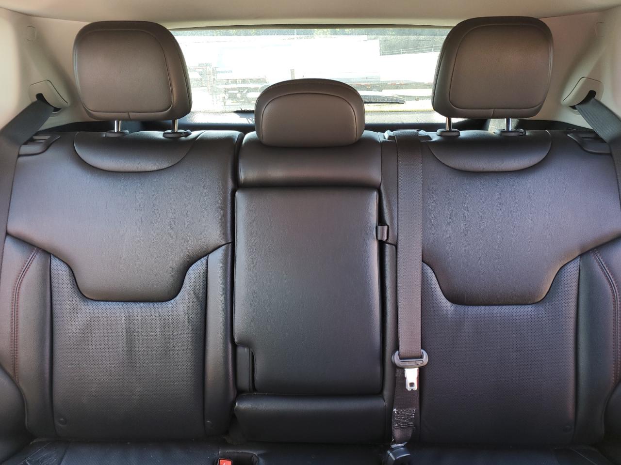 Jeep Compass Trailhawk Image 12