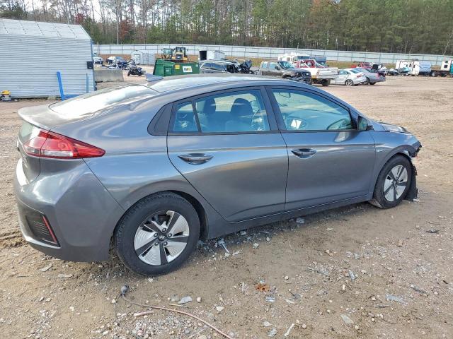 Hyundai Ioniq Blue Image 4