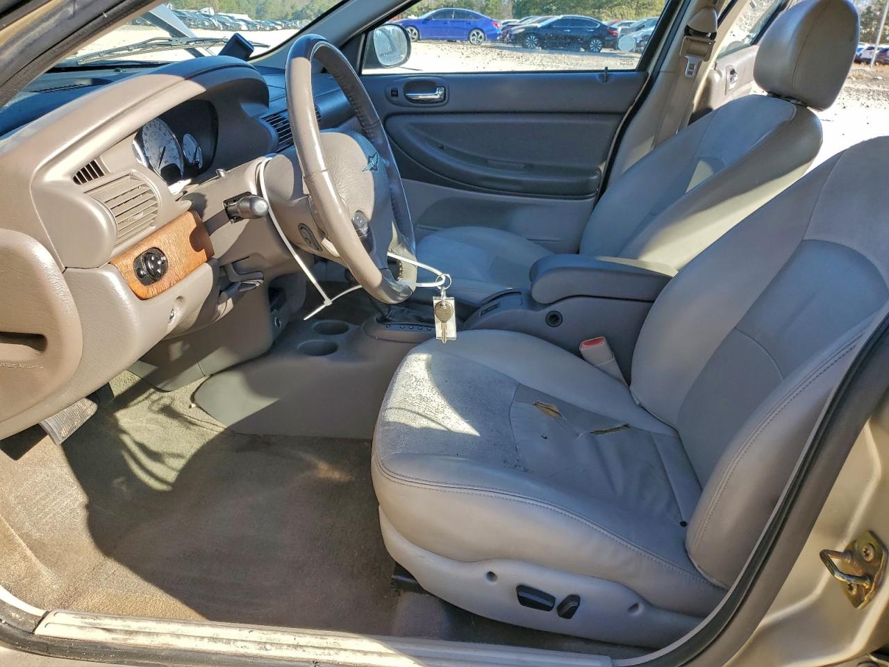 Chrysler Sebring Limited Image 7