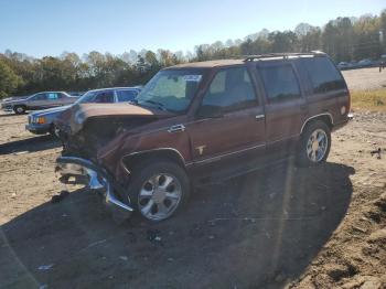  Salvage Chevrolet Tahoe