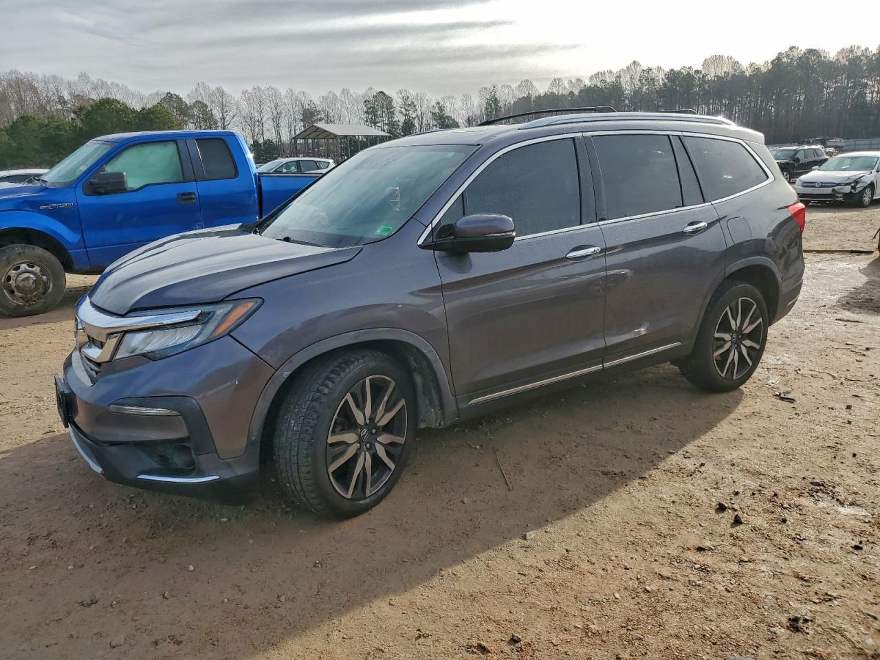 Honda Pilot Touring Image 1