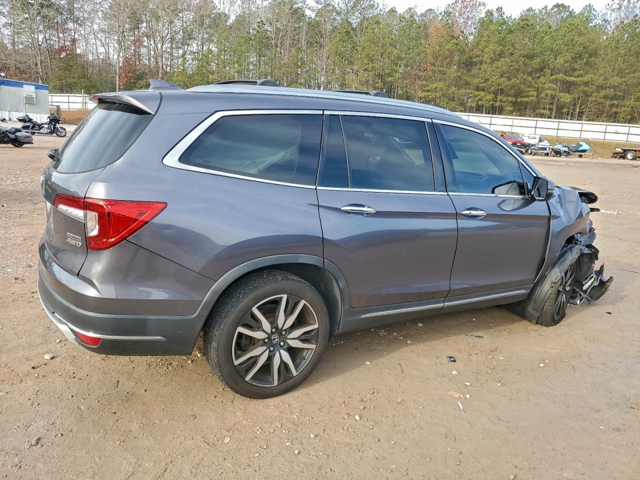 Honda Pilot Touring Image 6