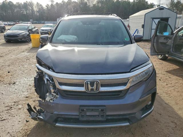 Honda Pilot Touring Image 5